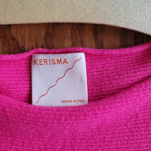 Kerisma Ryu Black and Pink Sweaters Lot - Picture 7 of 8